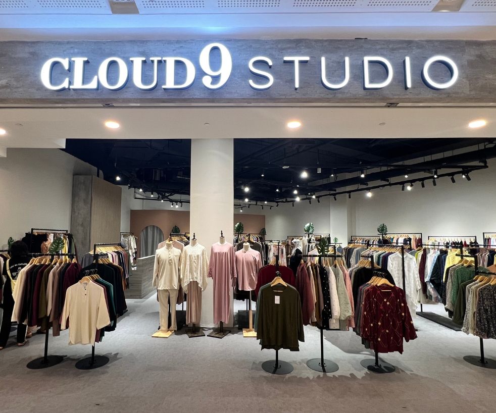 Cloud9 Studio