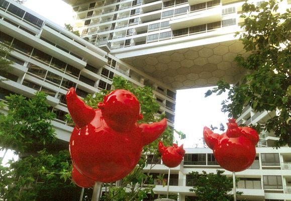 Gao Xiao Wu’s City Dreams are an eye-catcher in CapitaLand Singapore’s unique residential development The Interlace, giving identity to the courtyard where it is installed