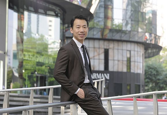 Chris Chong, CEO of Orchard Turn Developments, speaks fluent French, is well-acquainted with luxury brands and is constantly in touch with the latest shopping trends