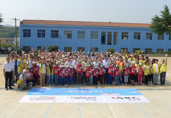 CapitaLand staff from five countries and the students of CapitaLand Chengmagang Hope School bonded over hard work, interesting lessons