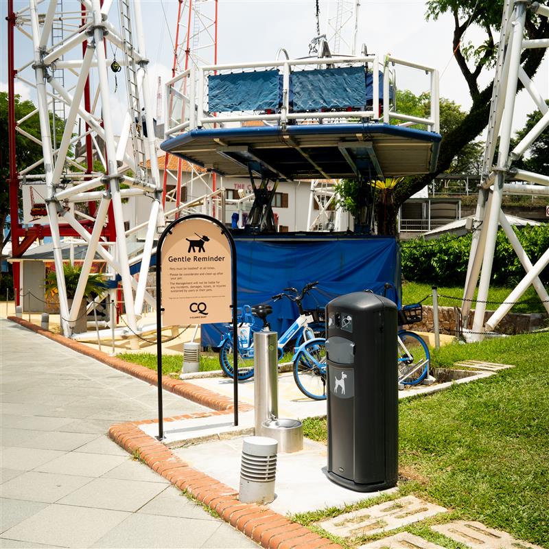 Pet hydration bay at CQ at Clarke Quay