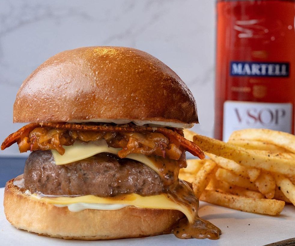 New Martell Bullet Pepper Wagyu Burger & Martell Osmanthus at Harry's