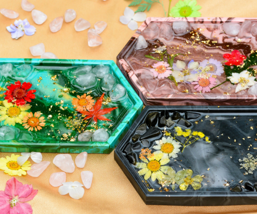 CHOKMAH Mothers' Day Special - Forever Bloom Crystal Jewellery Tray Workshop