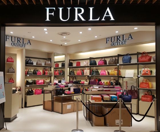 FURLA Outlet | Bags & Shoes | Outlet | IMM