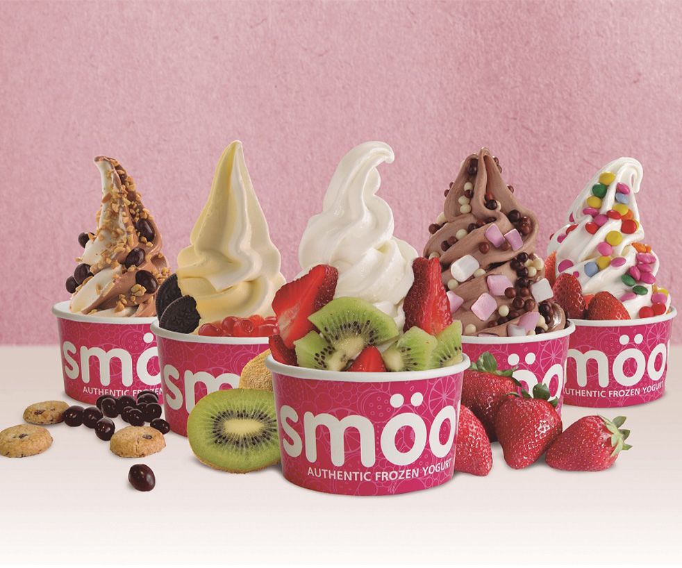 Smöoy - Purchase mini, classic , maxi and get a free topping.