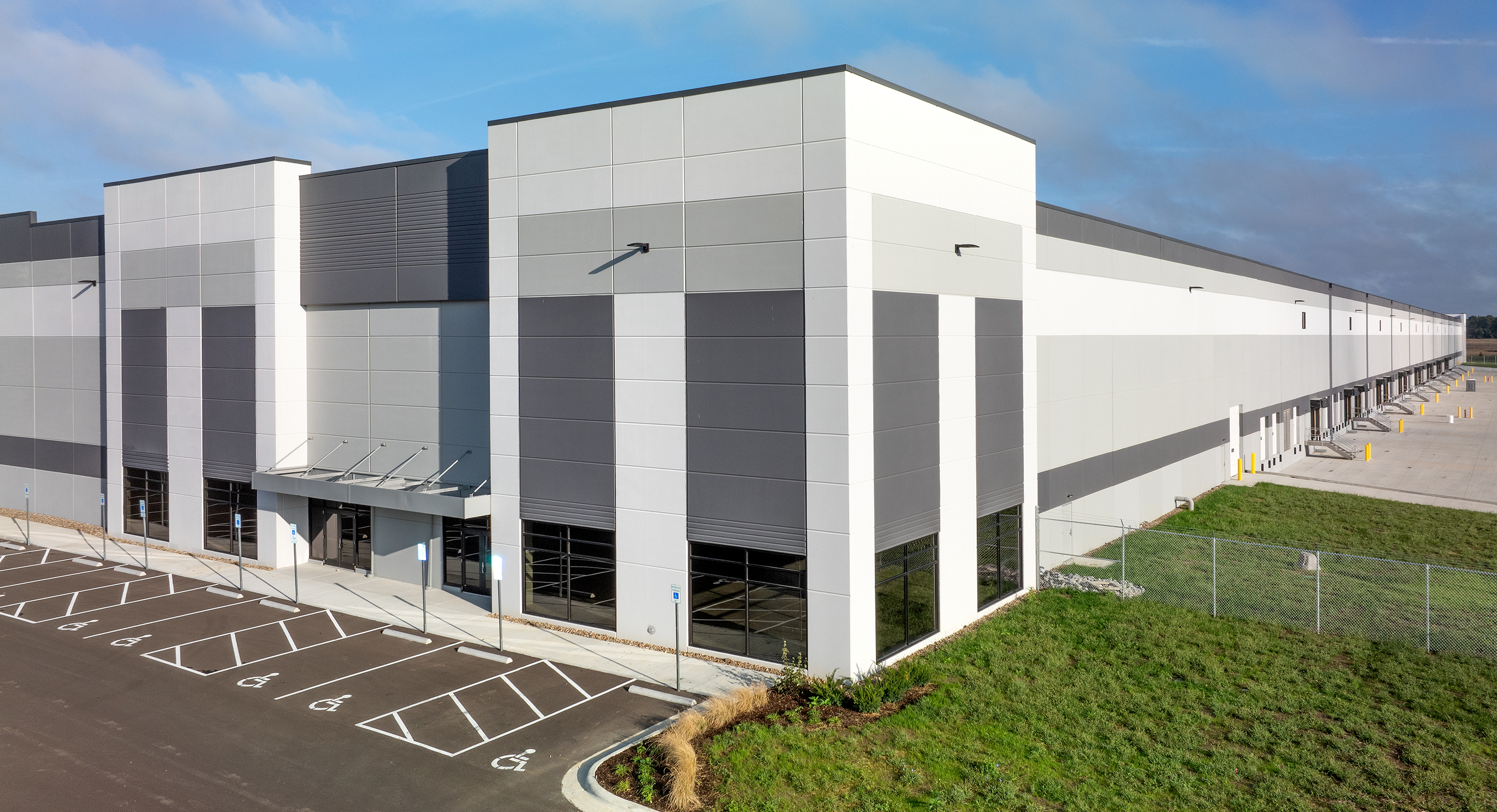 DHL Canal Winchester1