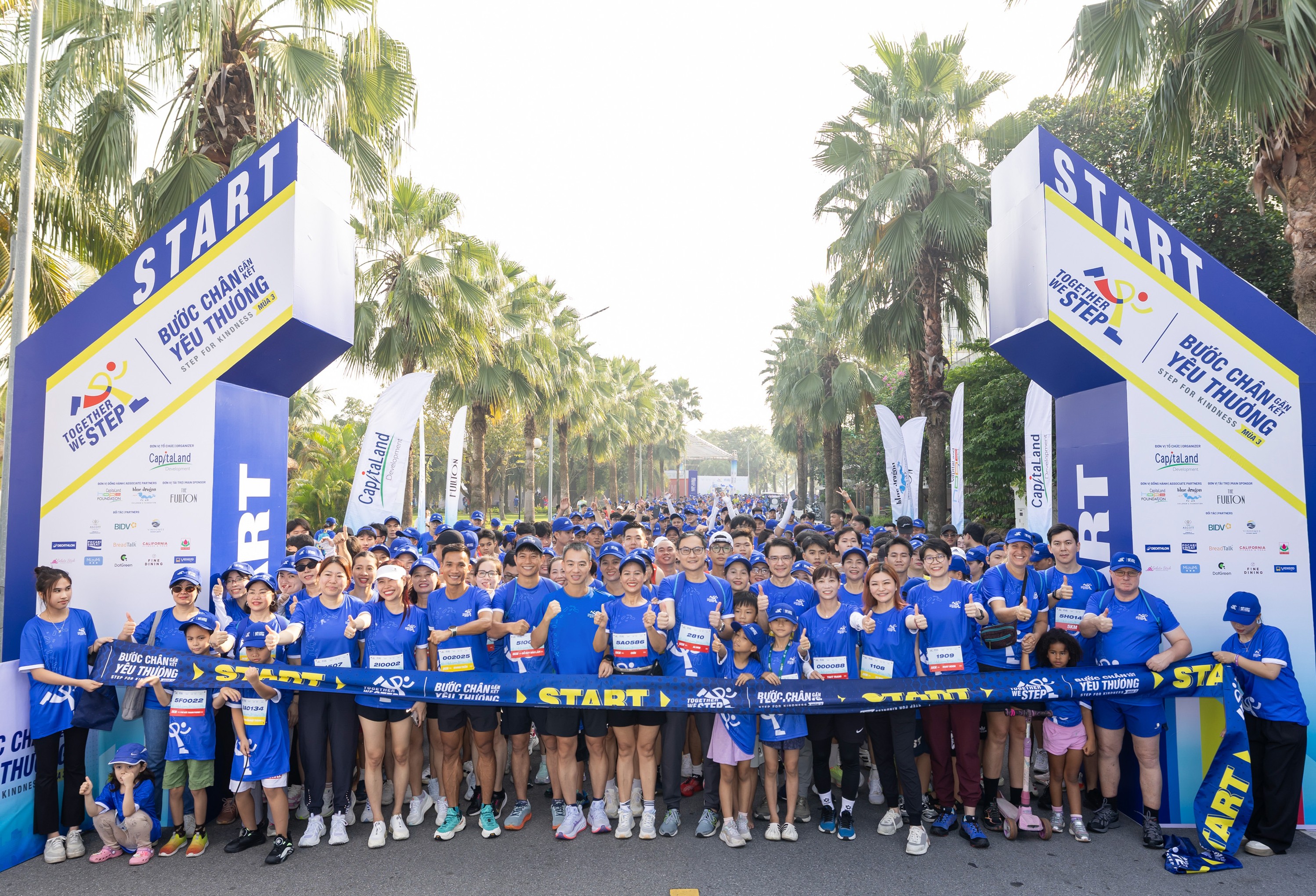 Over 8,000 participants log over 40 million steps at the outdoor community walk event 