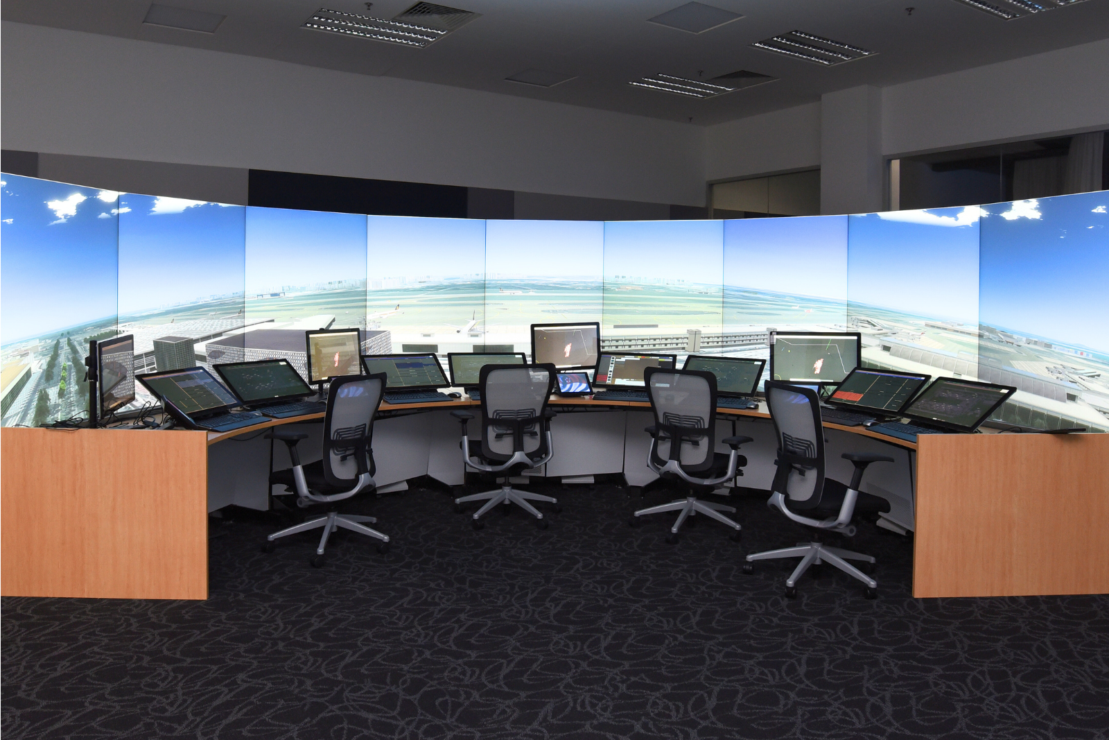 air traffic controller simulation MITRE